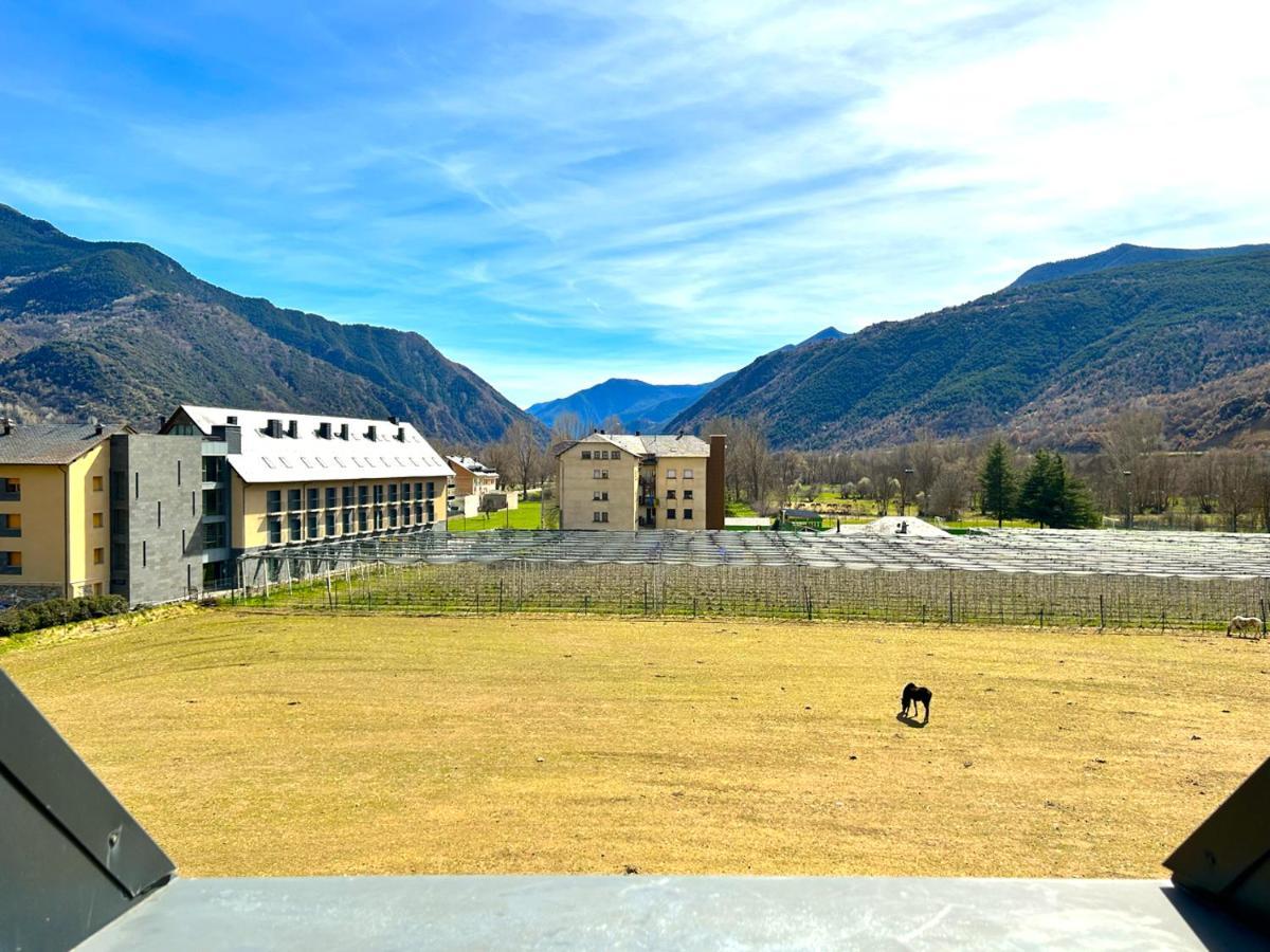 Dúplex al centre d'Esterri d'Àneu Esterno foto